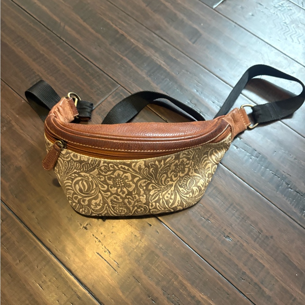 Leather Fanny pack